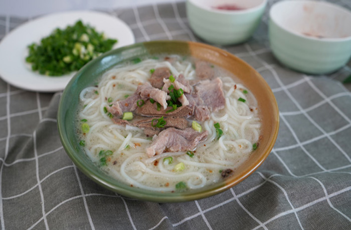 茂南原味汤粉王培训